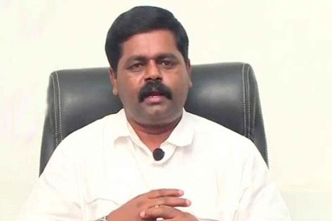 சிவஞானம் ஸ்ரீதரன்